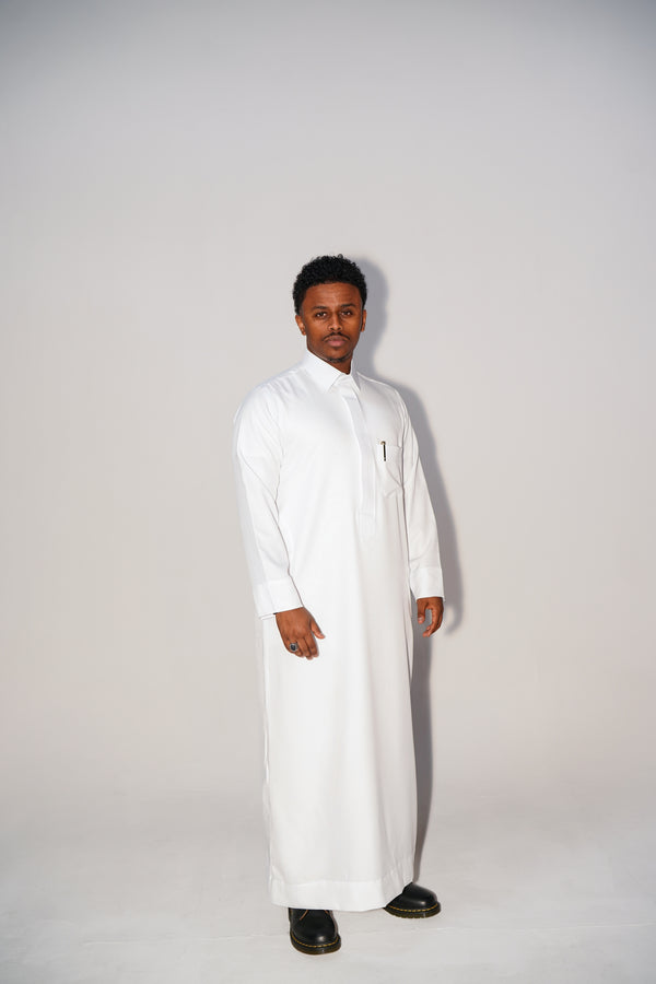 White Saudi thobe